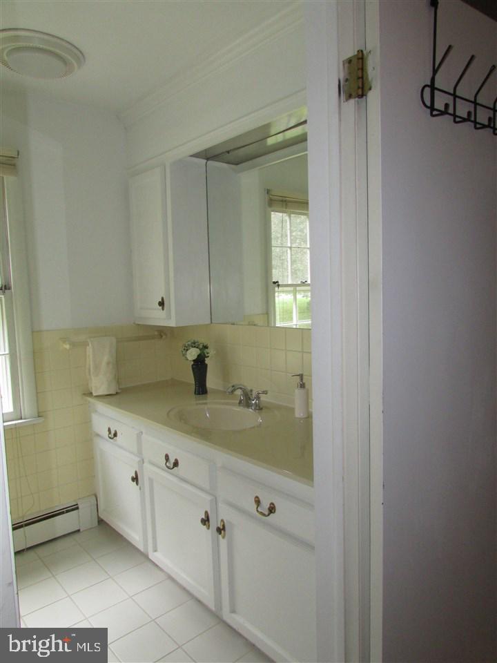 2070 Crescent Road York, PA 17403 - Photo 27 of 36