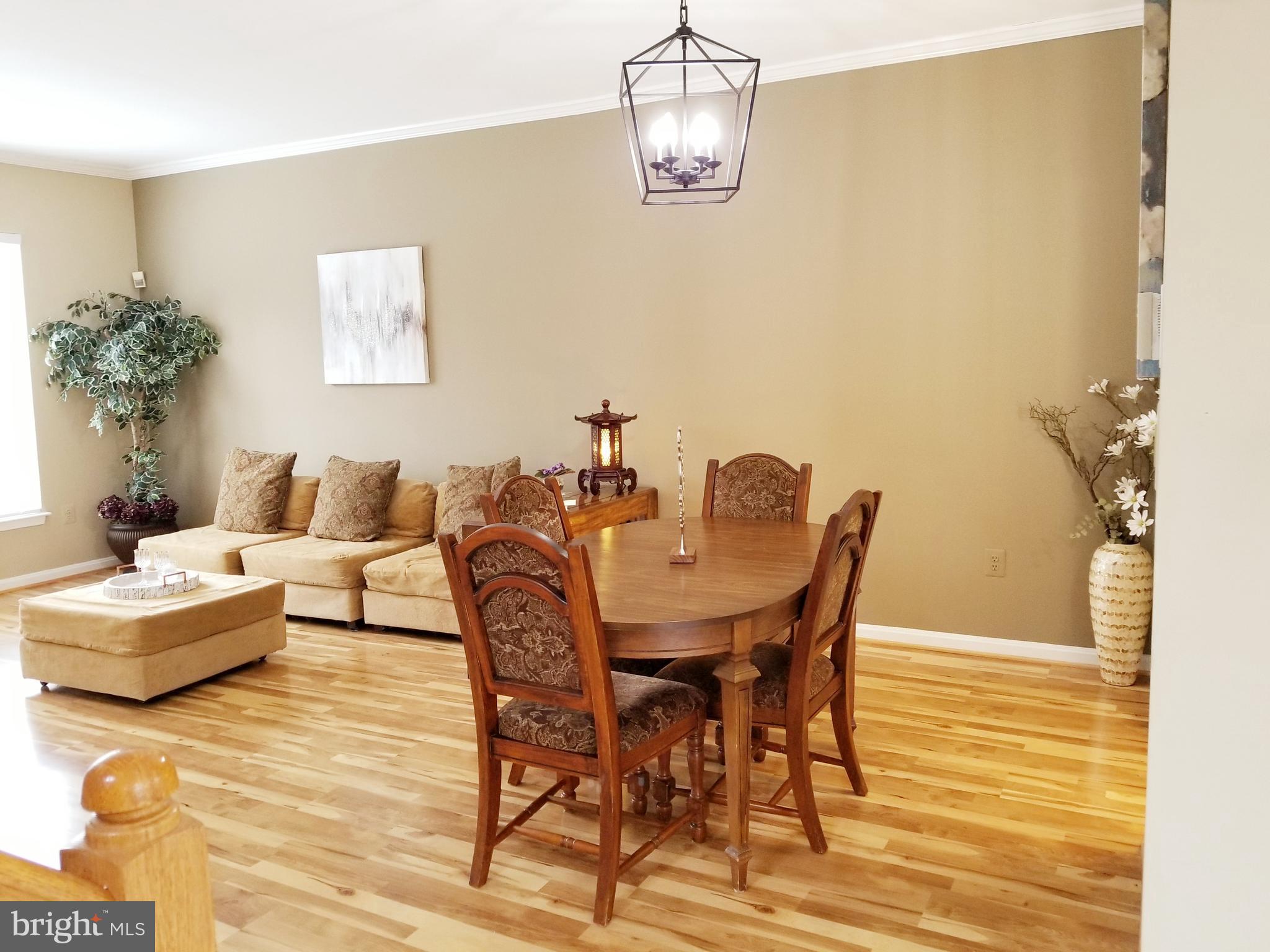 12233 Fletchertown Road Bowie, MD 20720 - Photo 17 of 33 Another view of LR/DA from Den