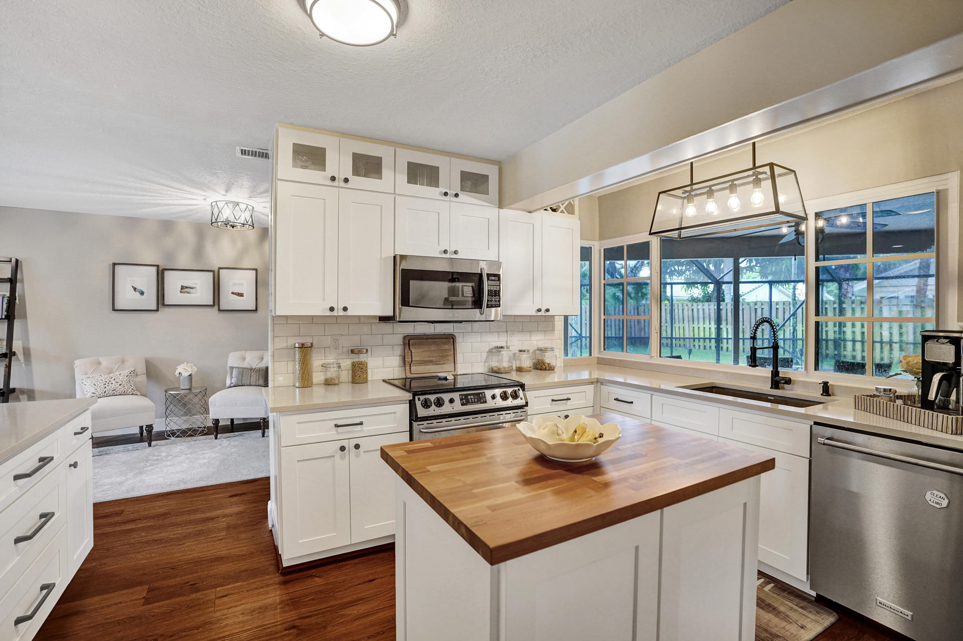 2390 Northwest 30th Road Boca Raton, FL 33431 - Photo 22 of 47 DSC09362