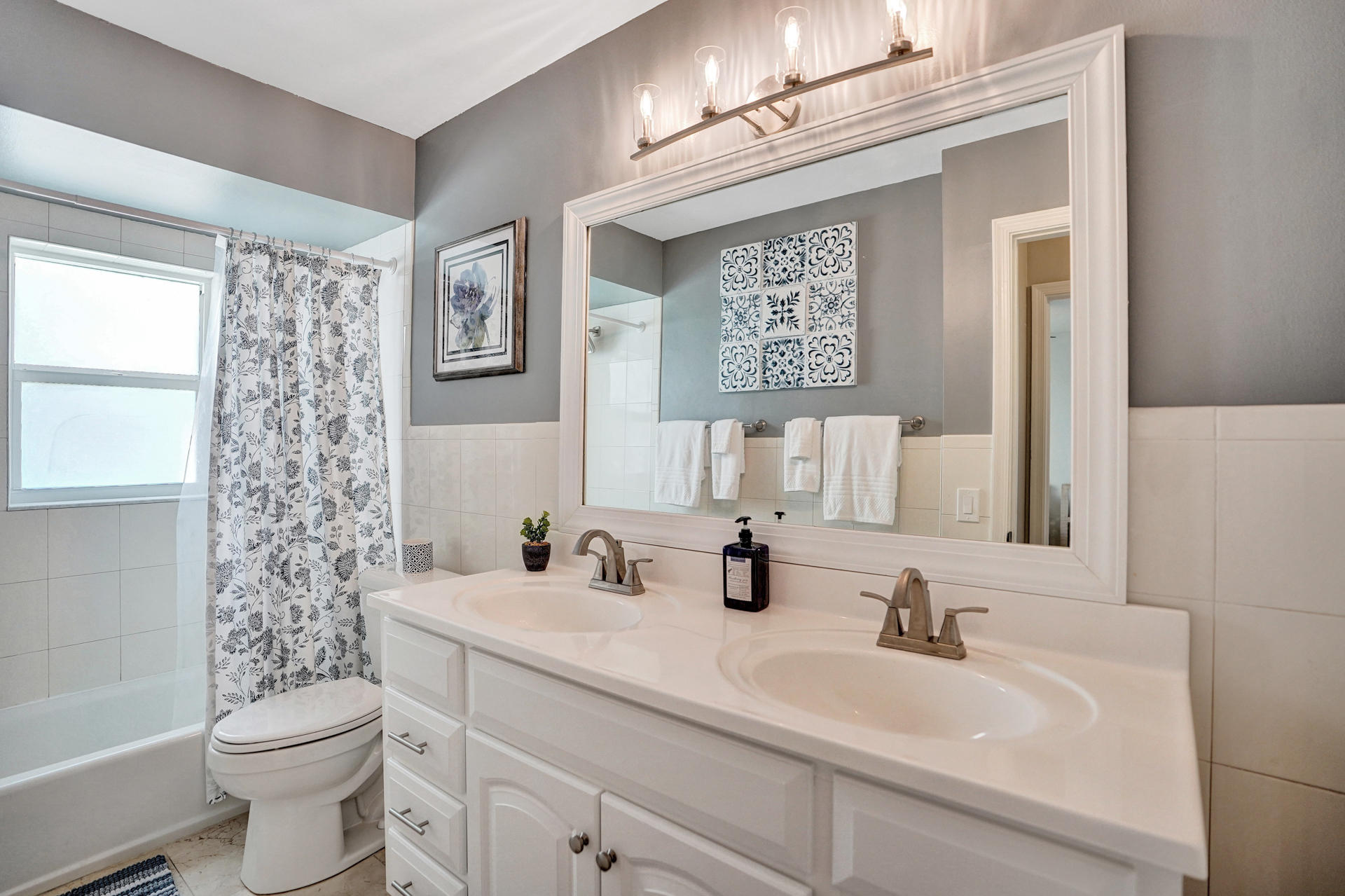 2390 Northwest 30th Road Boca Raton, FL 33431 - Photo 34 of 47 DSC09398