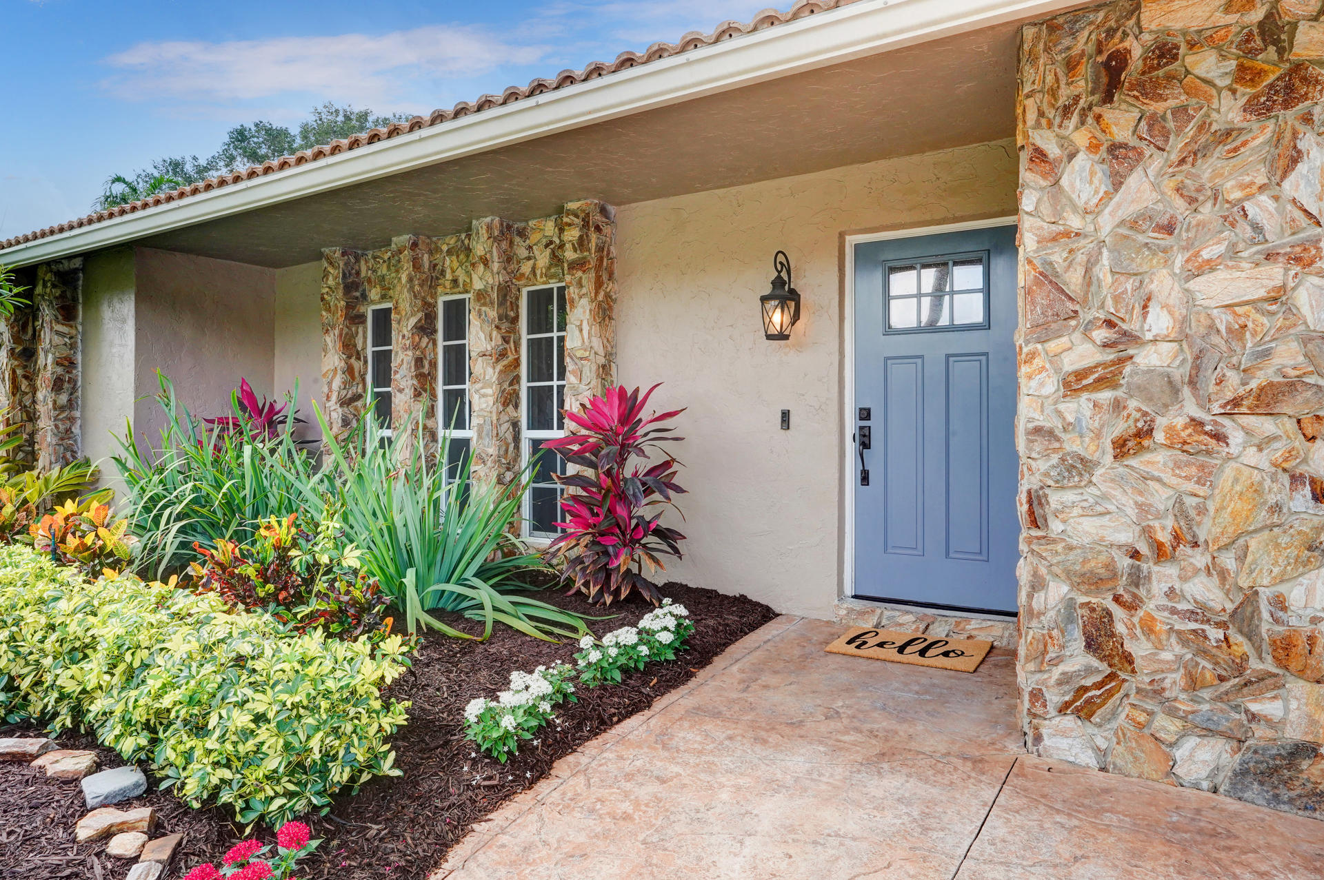 2390 Northwest 30th Road Boca Raton, FL 33431 - Photo 5 of 47 DSC09311