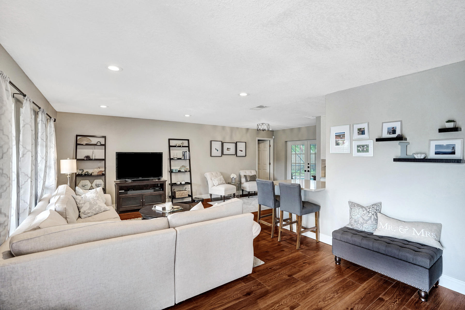 2390 Northwest 30th Road Boca Raton, FL 33431 - Photo 7 of 47 DSC09317