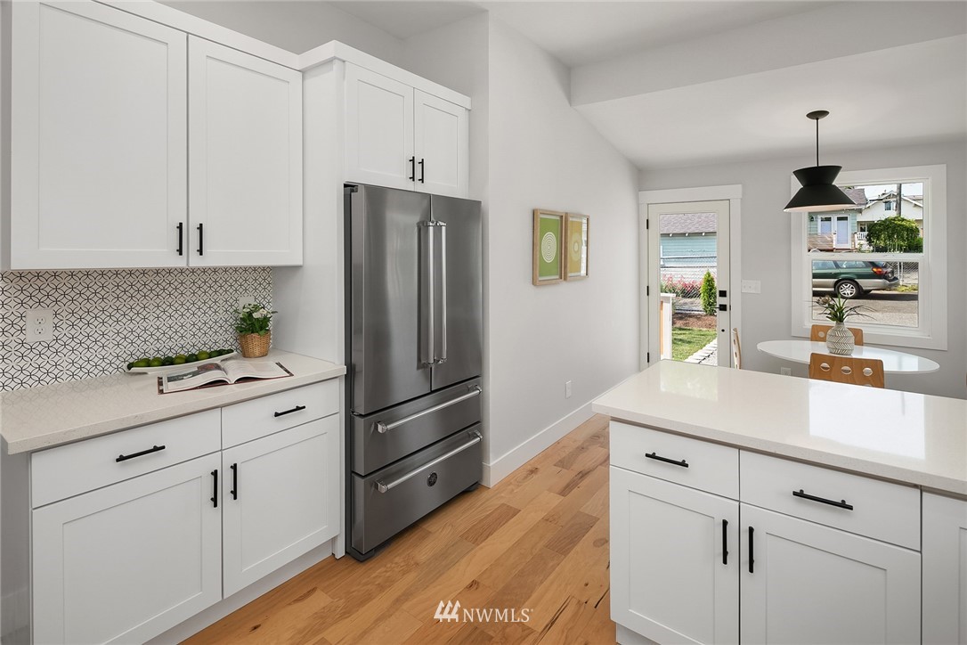 544 North 79th Street Seattle, WA 98103 - Photo 8 of 21 Gallery Image 8
