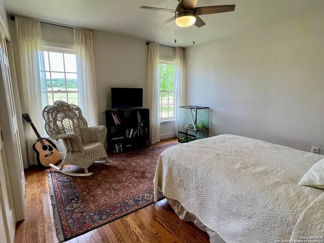 $685,000 | 545 Highgate Drive, Bandera, TX 78003