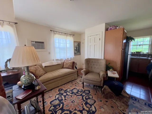 $685,000 | 545 Highgate Drive, Bandera, TX 78003