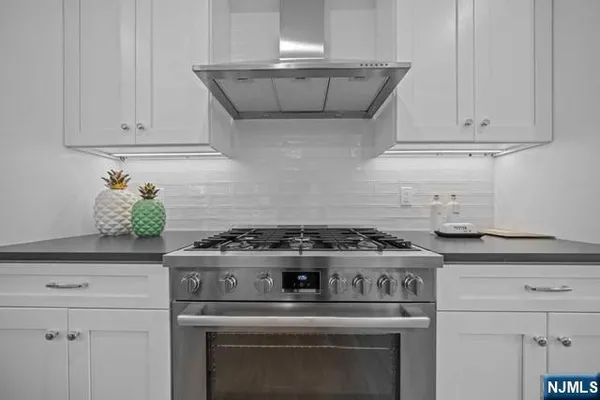 $7,750 | 147 Central Avenue, Unit 13, Old Tappan, NJ 07675