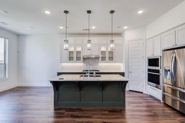$3,200 | 4051 Delta Drive, Royse City, TX 75189