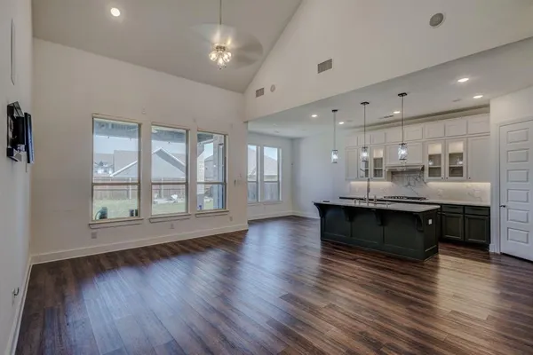 $3,200 | 4051 Delta Drive, Royse City, TX 75189
