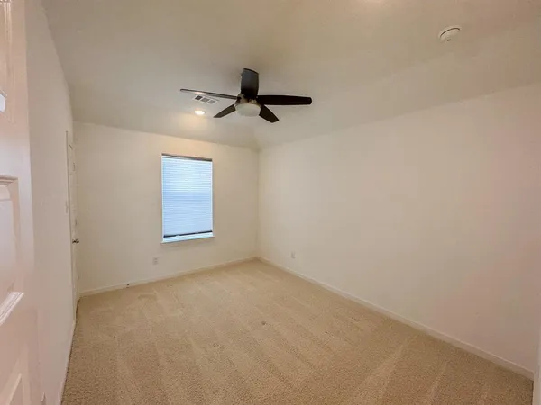 $3,200 | 4051 Delta Drive, Royse City, TX 75189