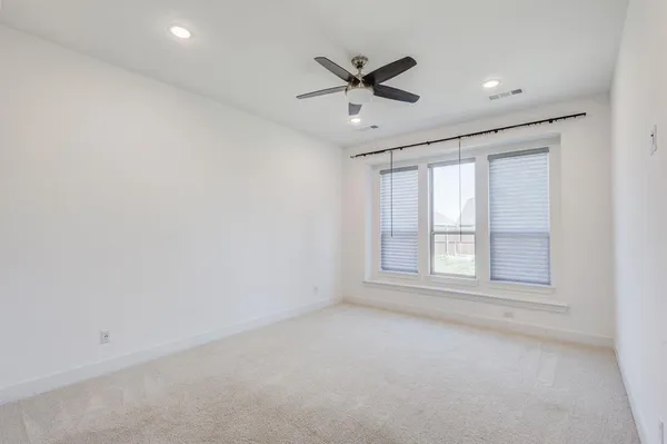$3,200 | 4051 Delta Drive, Royse City, TX 75189