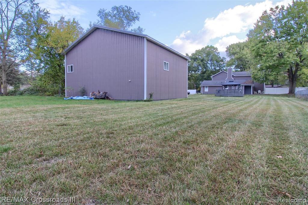 43216 Bemis Road Belleville, MI 48111 - Photo 33 of 38