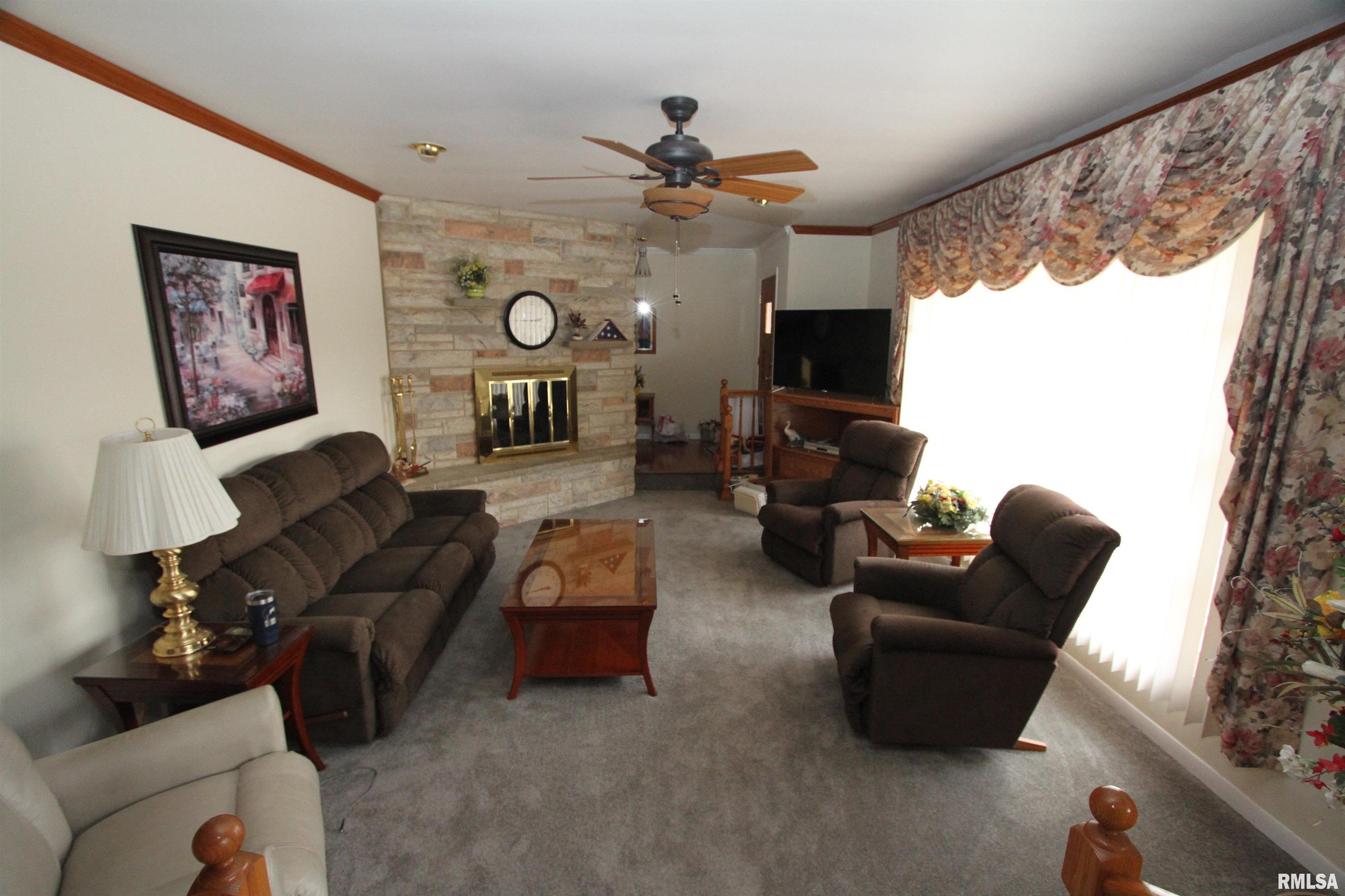 2121 South Lincoln Avenue Springfield, IL 62704 - Photo 13 of 29