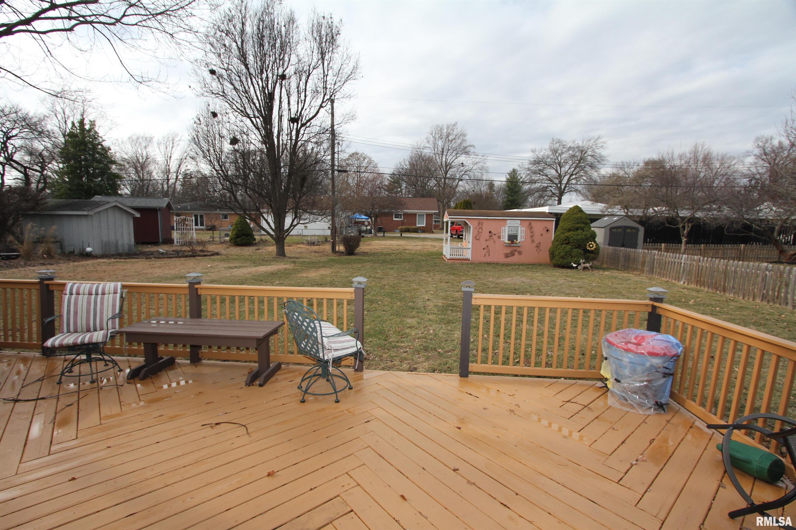 2121 South Lincoln Avenue Springfield, IL 62704 - Photo 27 of 29