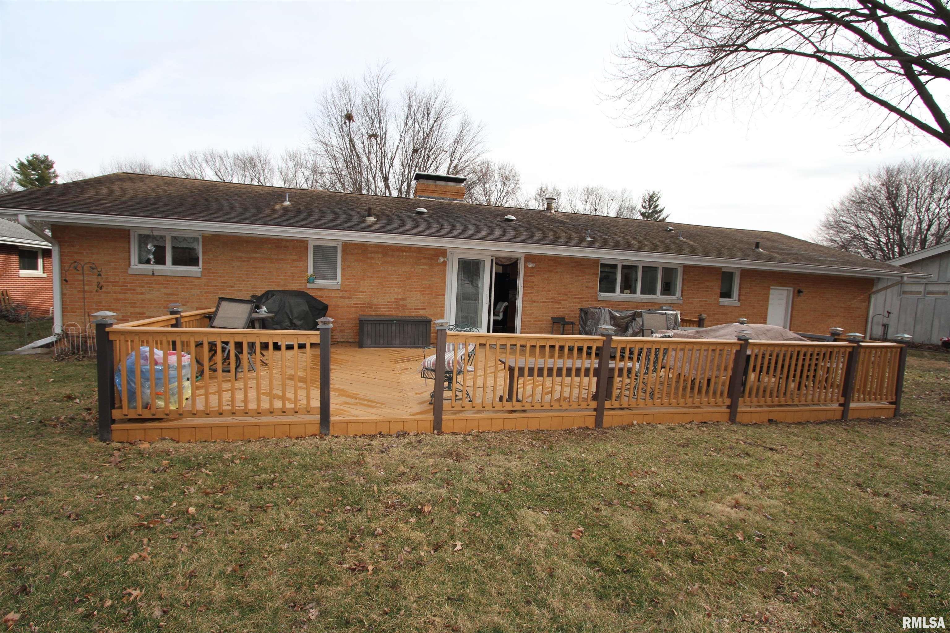 2121 South Lincoln Avenue Springfield, IL 62704 - Photo 28 of 29
