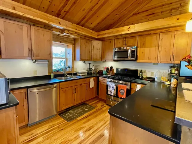 $224,900 | 320 15th Avenue West, Menomonie, WI 54751