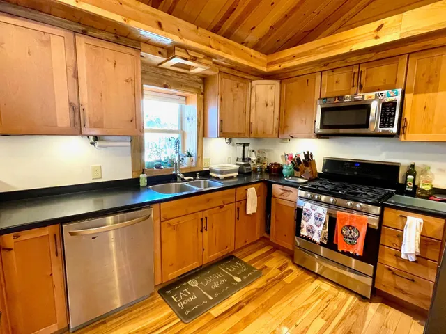 $224,900 | 320 15th Avenue West, Menomonie, WI 54751