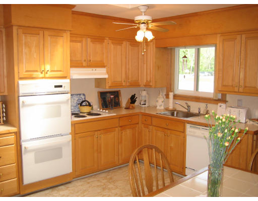 23 Colgate Road Marblehead, MA 01945 - Photo 7 of 14