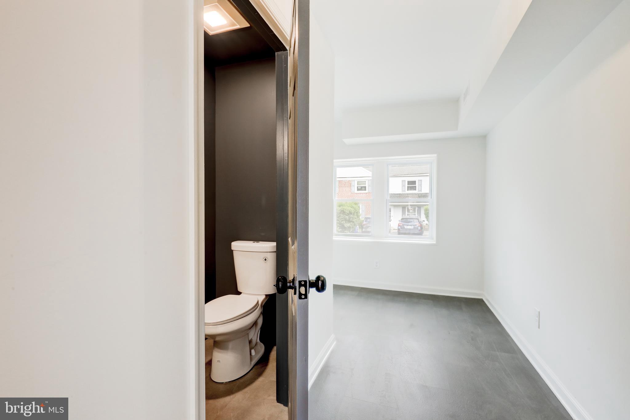 300 Walnut Place Havertown, PA 19083 - Photo 18 of 45