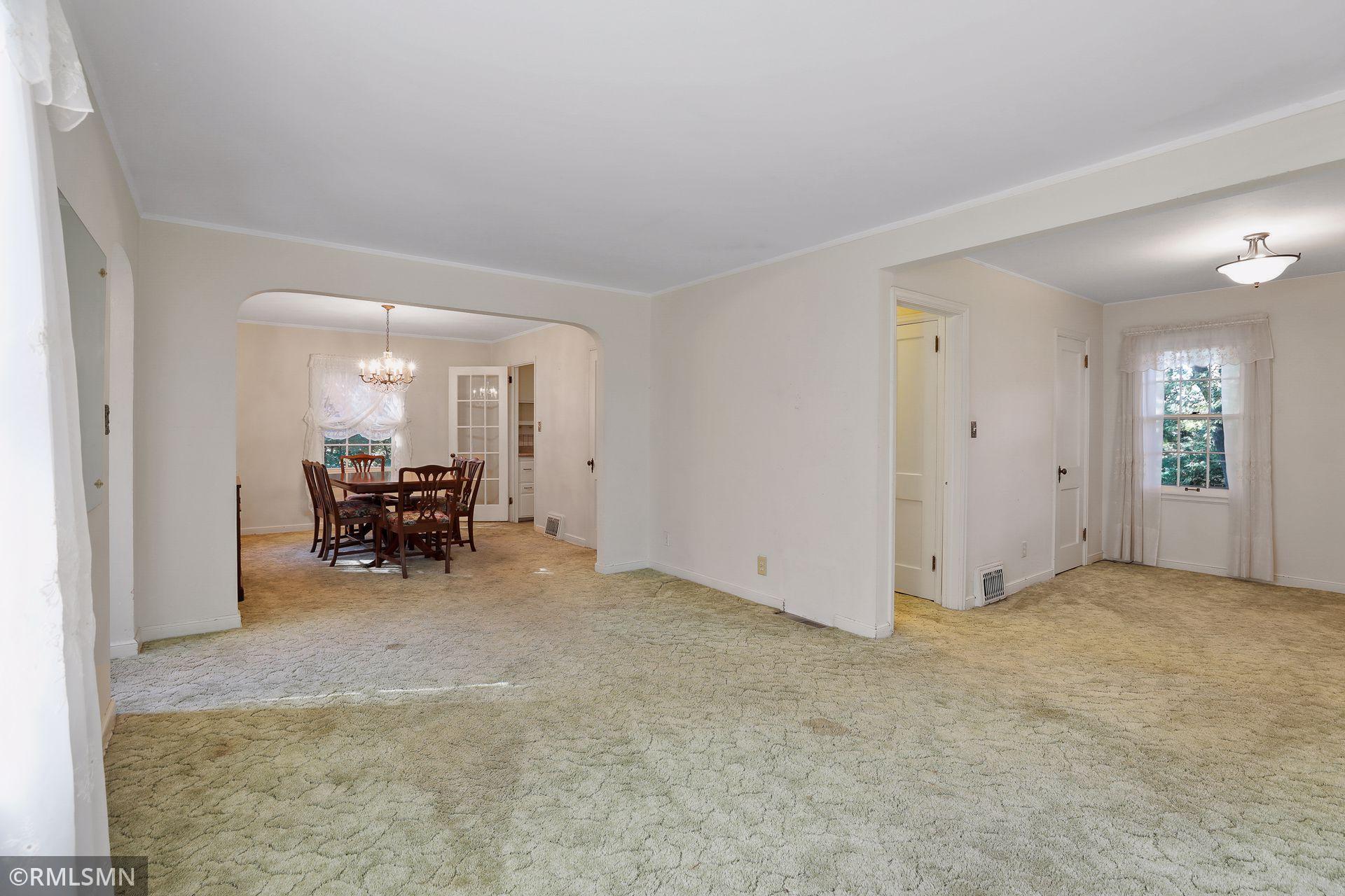7900 Sunnyside Road Mounds View, MN 55112 - Photo 3 of 12 Gallery Image 3