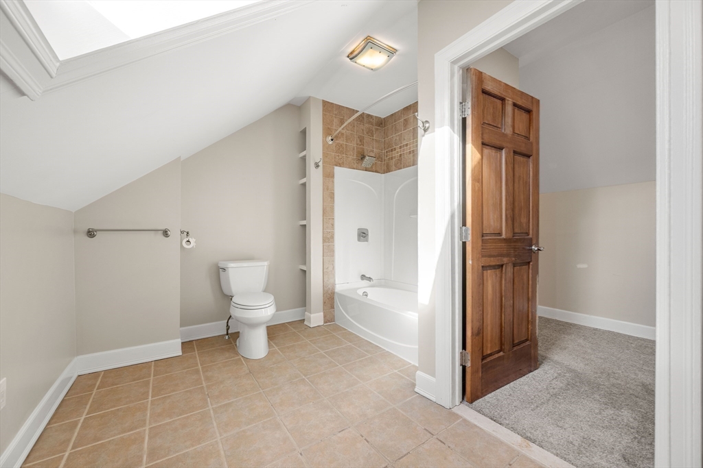 38 Rantoul Street, Unit 2 Beverly, MA 01915 - Photo 14 of 23 Gallery Image 14