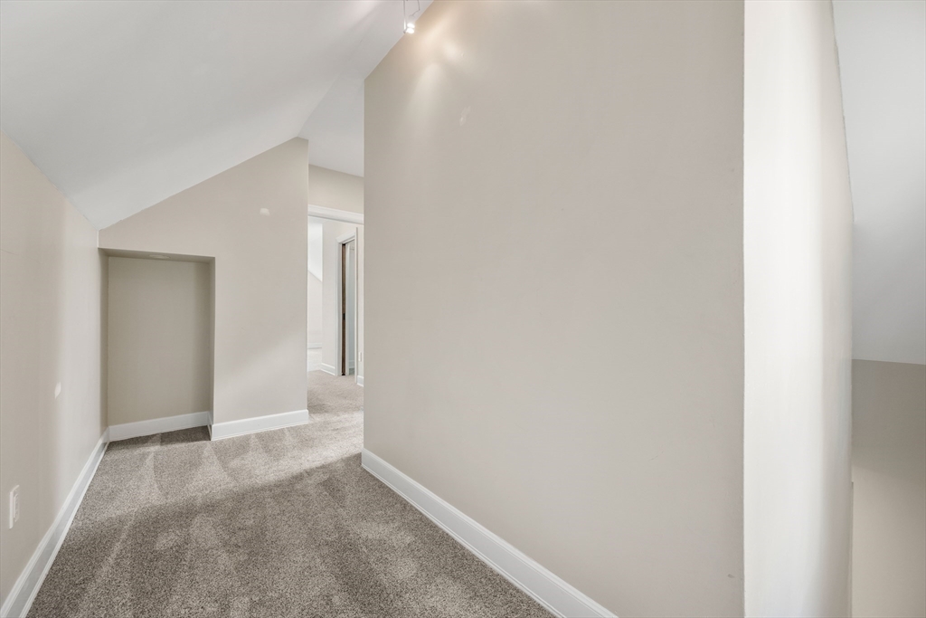 38 Rantoul Street, Unit 2 Beverly, MA 01915 - Photo 5 of 23 Gallery Image 5