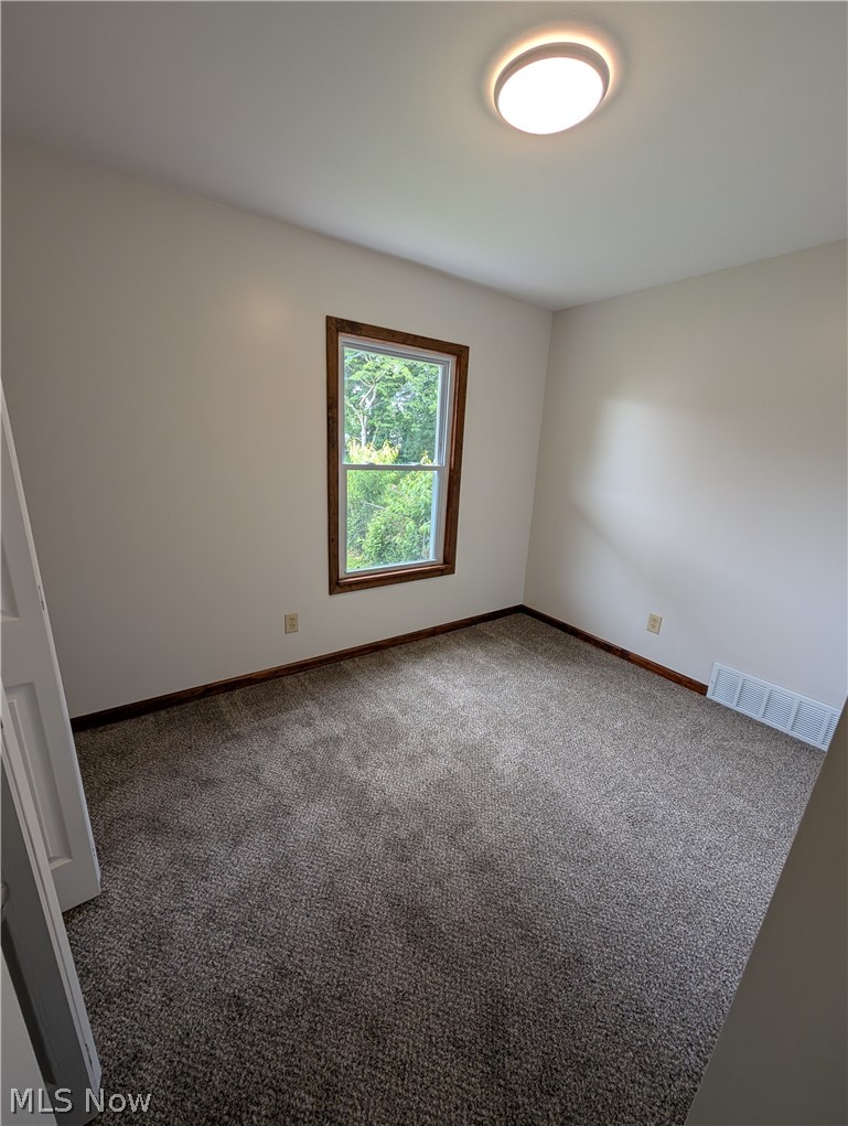 3558 Bosworth Road Cleveland, OH 44111 - Photo 8 of 33 Downstairs unit
Bedroom 2
