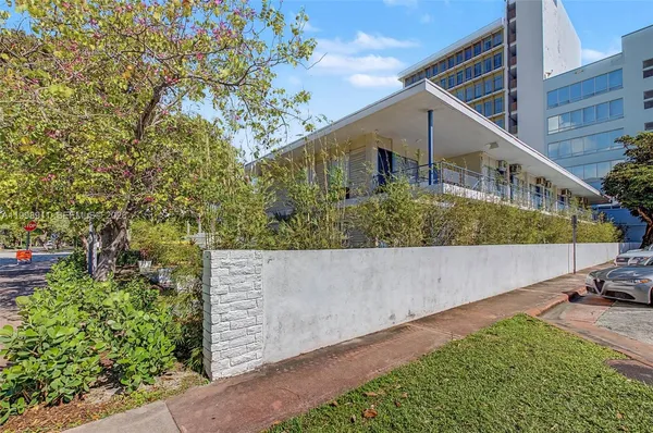 $1,600 | 1685 Jefferson Avenue, Unit 12, Miami Beach, FL 33139