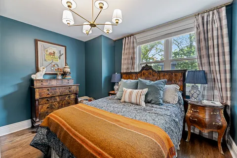 $799,000 | 1494 Oakwood Avenue, Highland Park, IL 60035