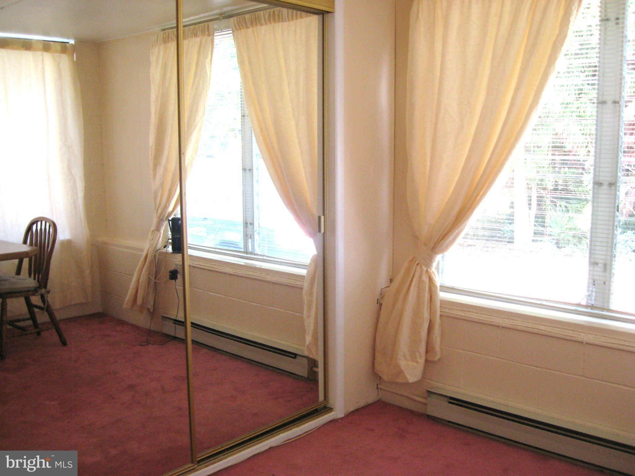 1992 Poplar Ridge Road Pasadena, MD 21122 - Photo 8 of 29 Bedroom Master