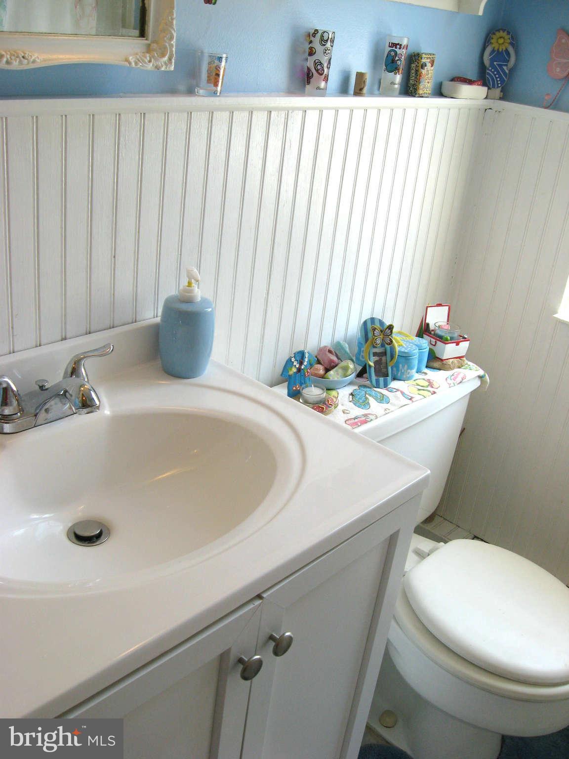 1992 Poplar Ridge Road Pasadena, MD 21122 - Photo 10 of 29 Bath