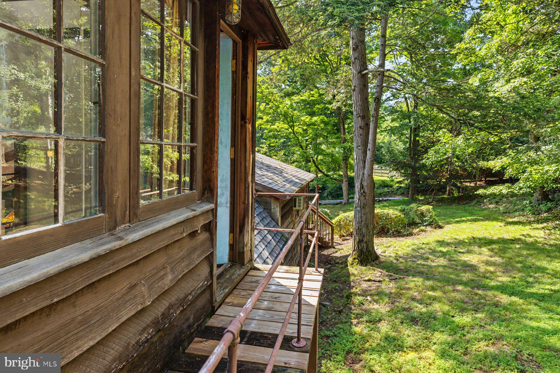 14 Stover Park Road Pipersville, PA 18947 - Photo 52 of 91 Deck from loft