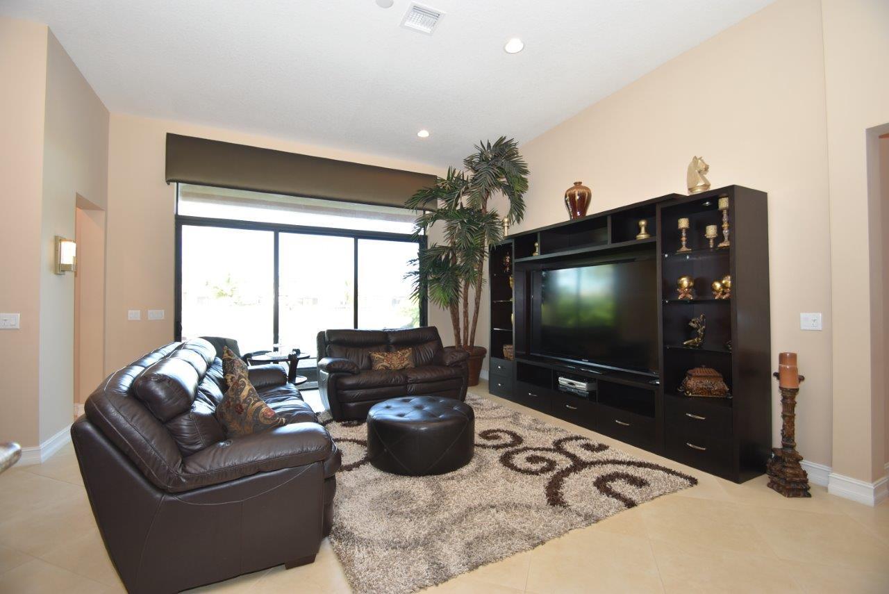 8616 Lewis River Road Delray Beach, FL 33446 - Photo 12 of 48 10