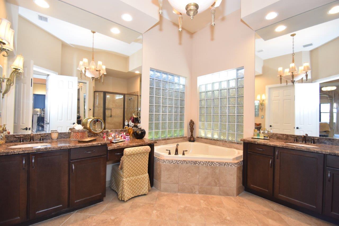 8616 Lewis River Road Delray Beach, FL 33446 - Photo 15 of 48 13