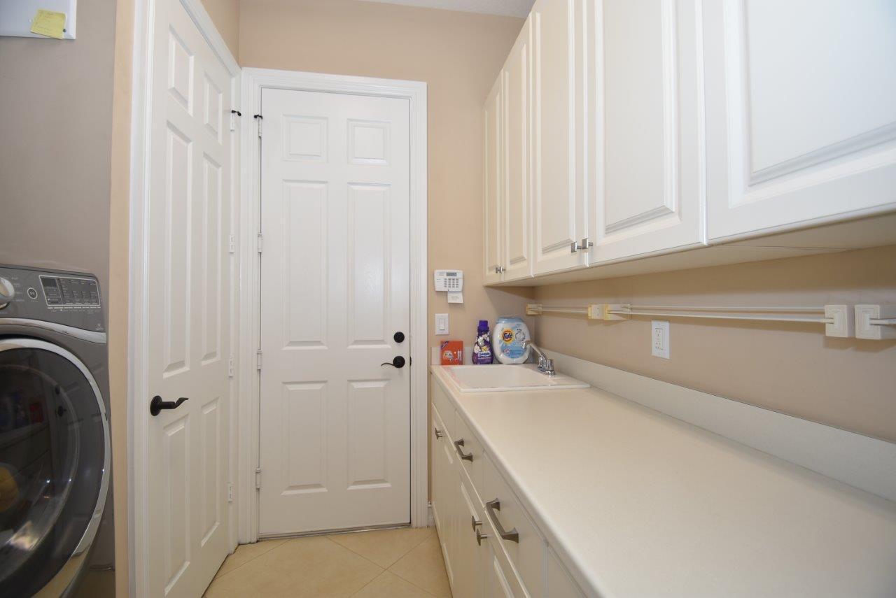 8616 Lewis River Road Delray Beach, FL 33446 - Photo 24 of 48 23