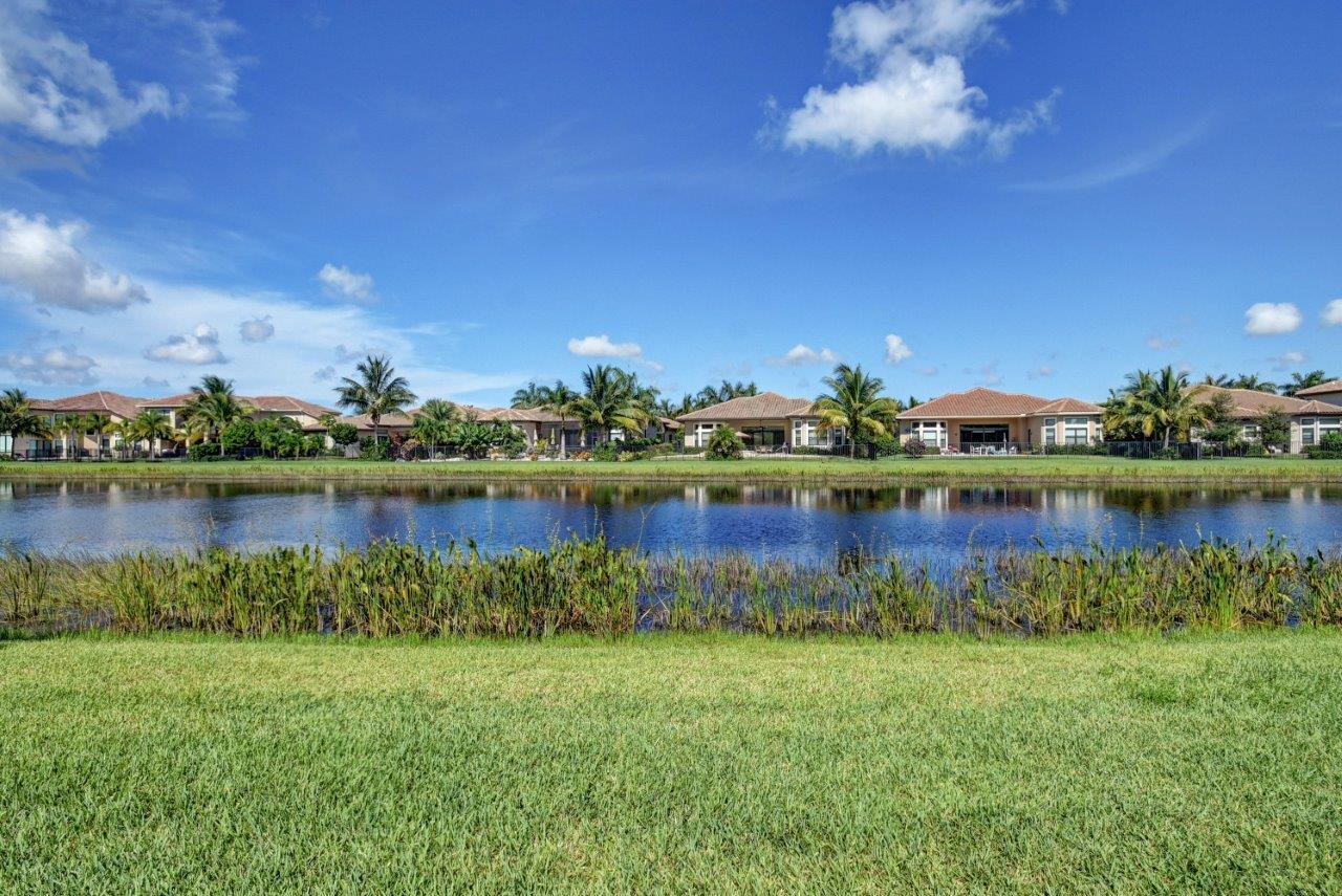 8616 Lewis River Road Delray Beach, FL 33446 - Photo 26 of 48 26