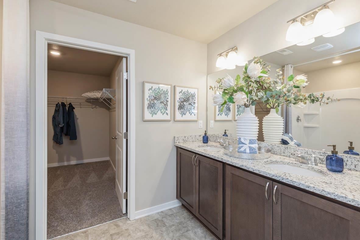 3146 Scanlon Farms Road Coralville, IA 52241 - Photo 10 of 16 Gallery Image 10