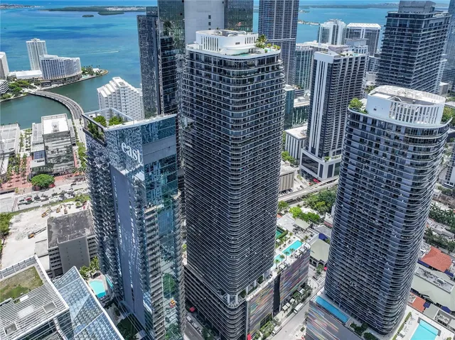 $8,800,000 | 801 South Miami Avenue, Unit PH5801, Miami, FL 33131