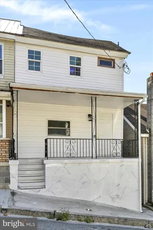 a view of a house with a stairs