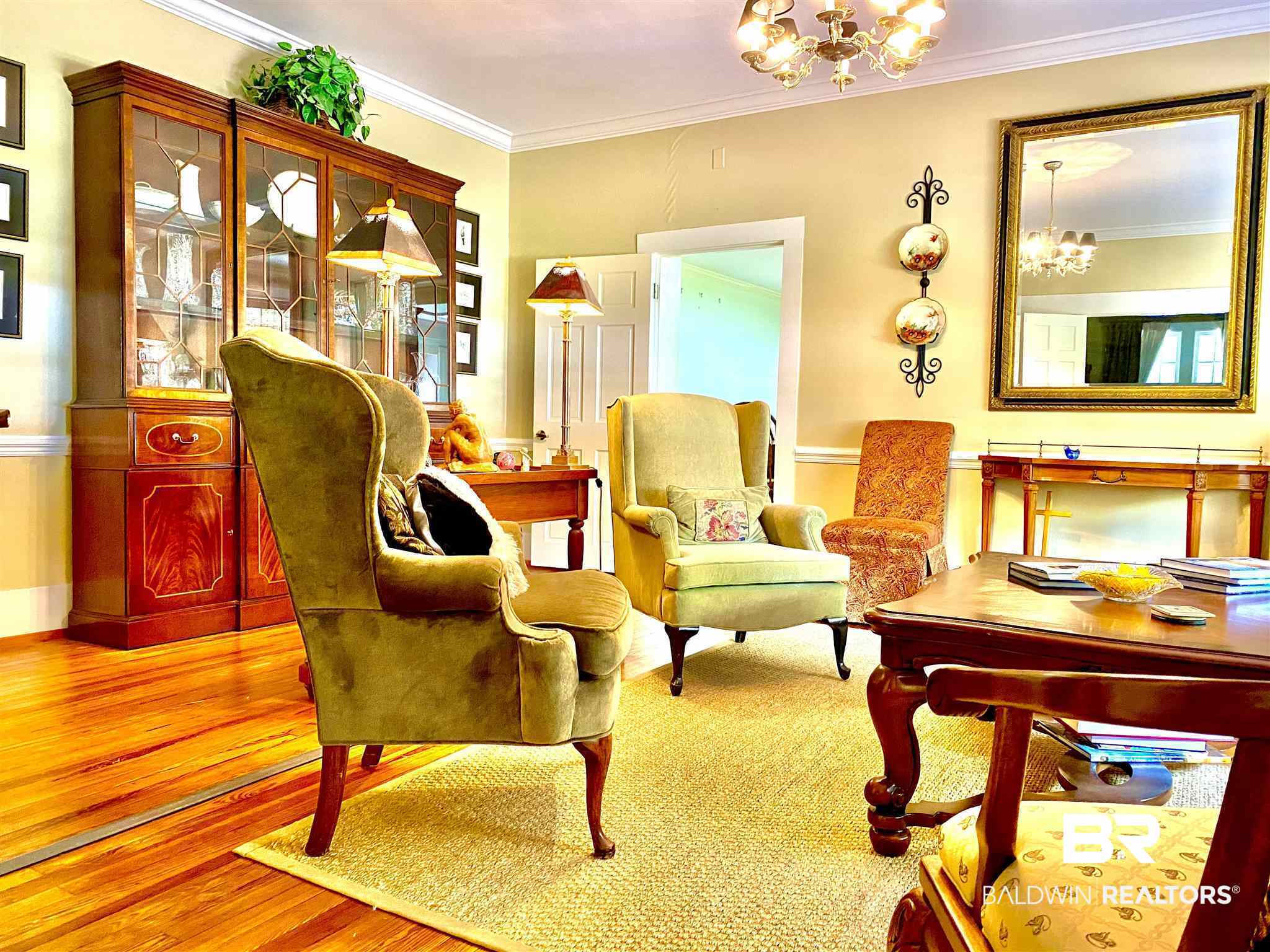 131 Fairhope Avenue Fairhope, AL 36532 - Photo 7 of 44