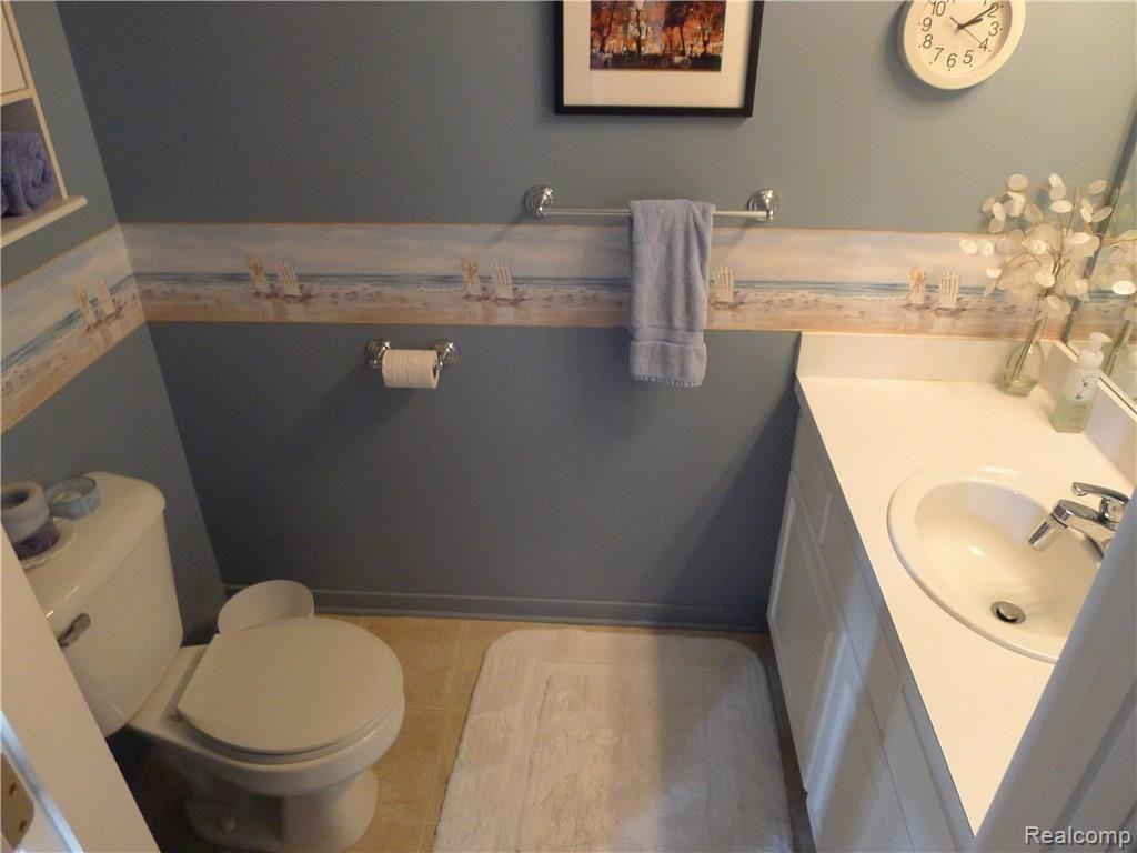 278 Oak Ridge Drive, Unit 88 Pontiac, MI 48341 - Photo 14 of 29