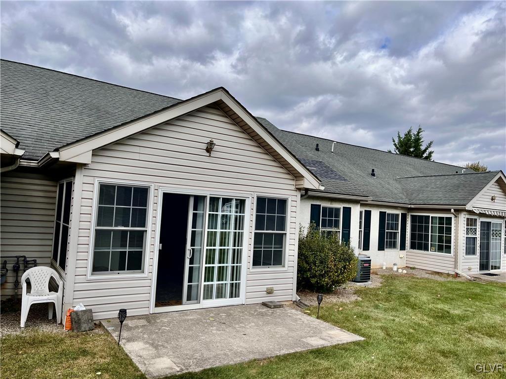 1380 Upstream Farm Road Easton, PA 18040 - Photo 19 of 24 Left aspect rear