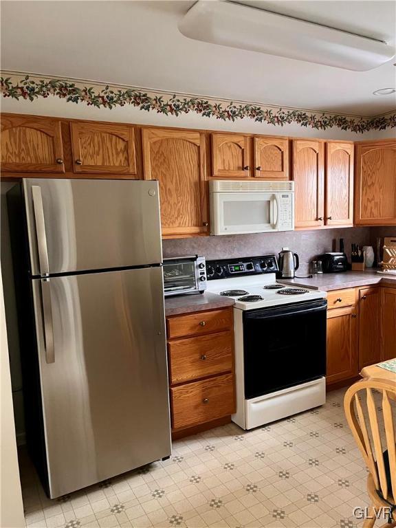 1380 Upstream Farm Road Easton, PA 18040 - Photo 4 of 24 Kitchen I