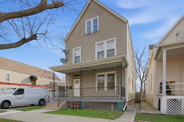 $624,999 | 3311 North Kostner Avenue, Chicago, IL 60641