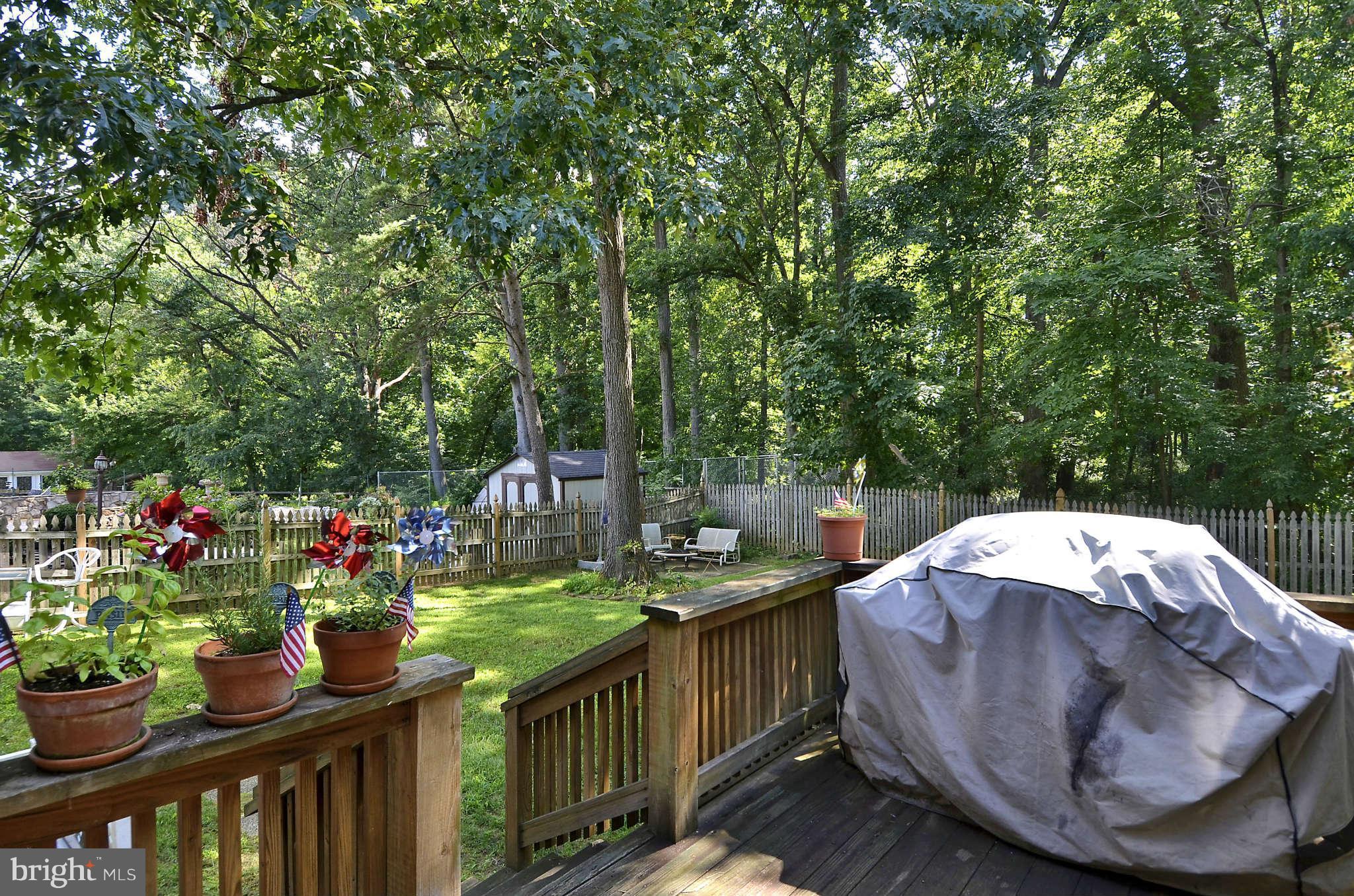 1320 Winding Waye Lane Silver Spring, MD 20902 - Photo 23 of 30 Deck