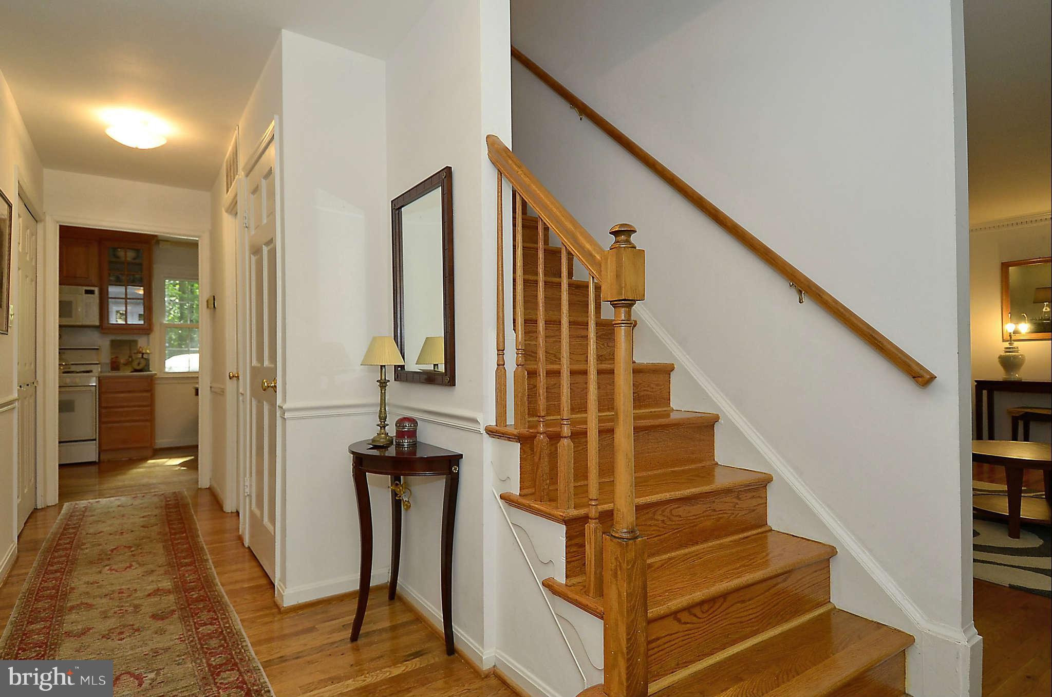 1320 Winding Waye Lane Silver Spring, MD 20902 - Photo 4 of 30 Foyer