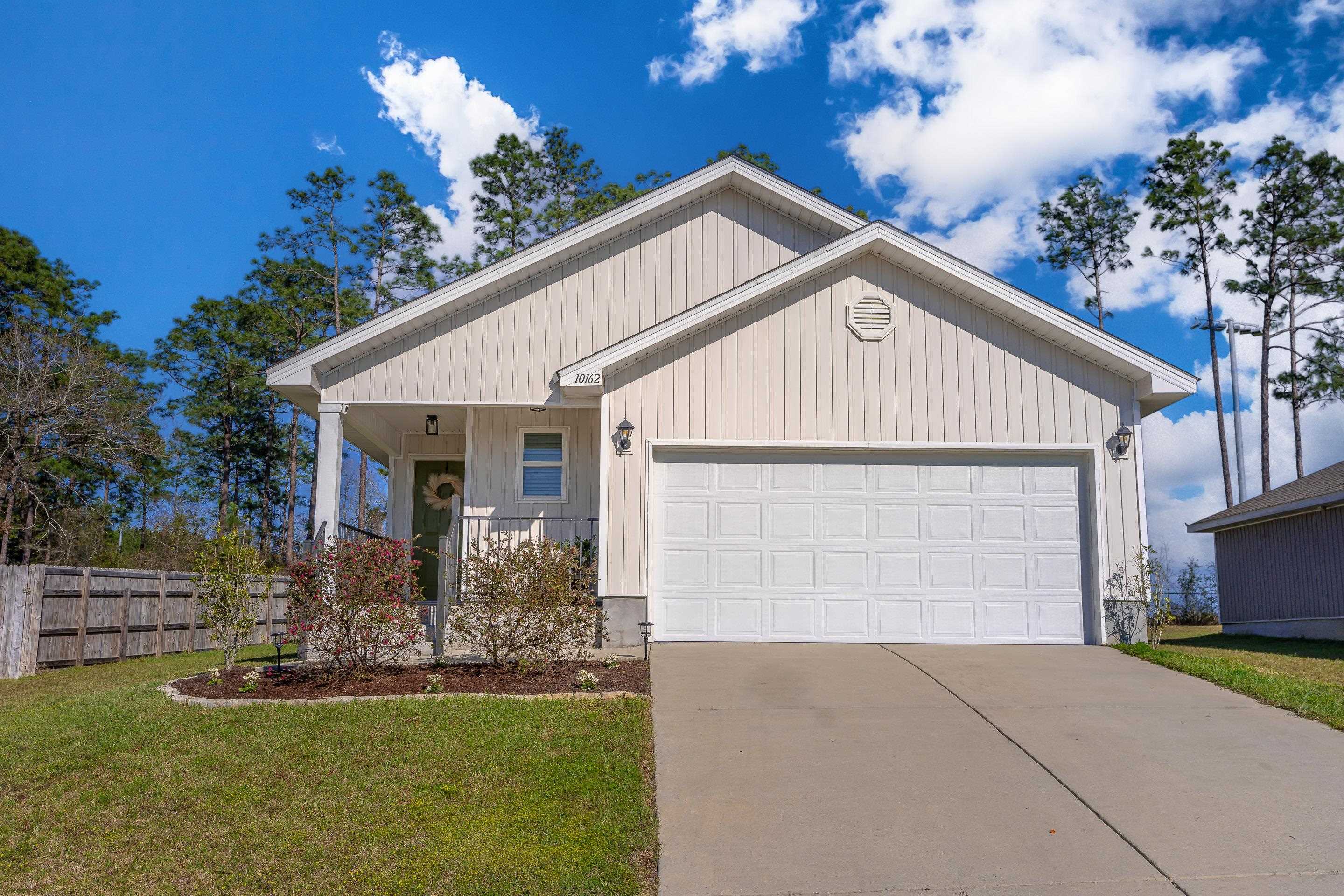 10162 Brodick Loop Daphne, AL 36527 - Photo 2 of 33 Front Of Structure