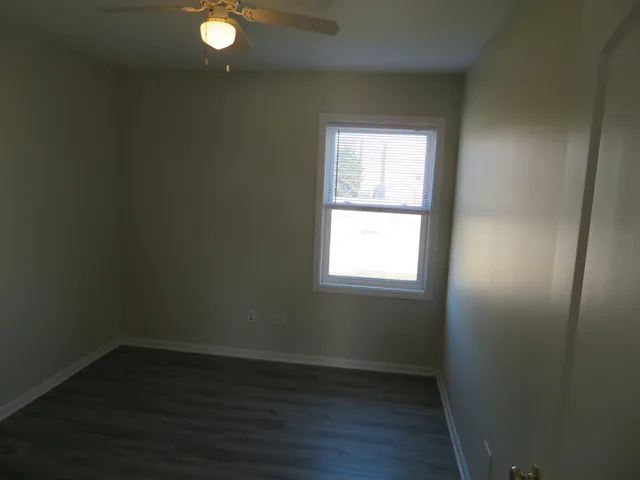 $1,475 | 118 North 12th Avenue, Unit 2, Melrose Park, IL 60160