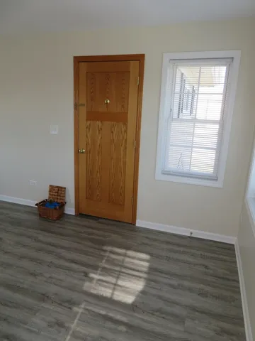 $1,475 | 118 North 12th Avenue, Unit 2, Melrose Park, IL 60160