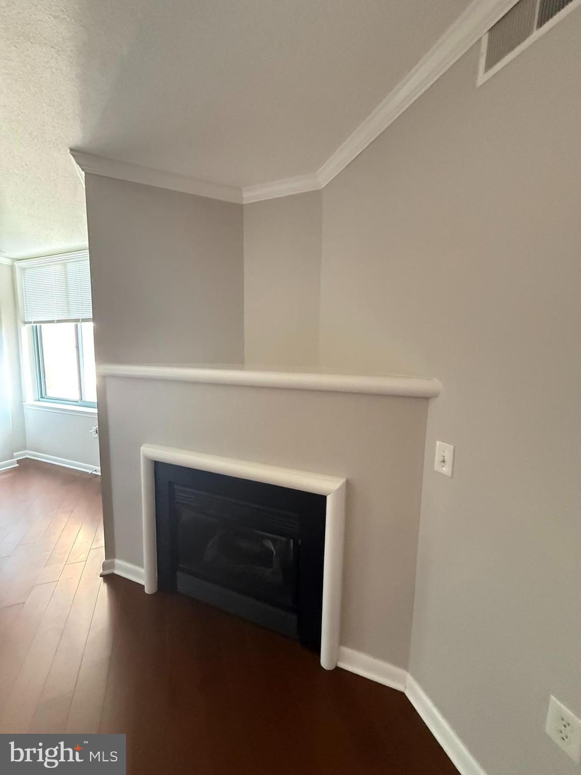 851 North Glebe Road, Unit 621 Arlington, VA 22203 - Photo 4 of 13