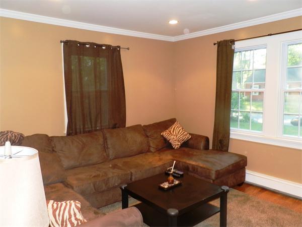 39 Wellesley Road Stoughton, MA 02072 - Photo 8 of 16 Gallery Image 8